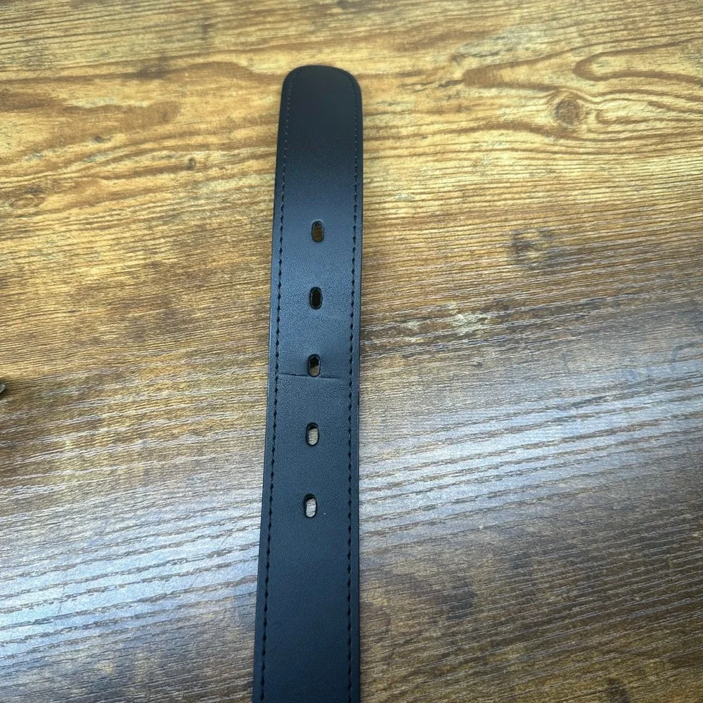 Oobe Mens Black Genuine Leather Belt Brushed Silver Buckle CF01710 Size Small